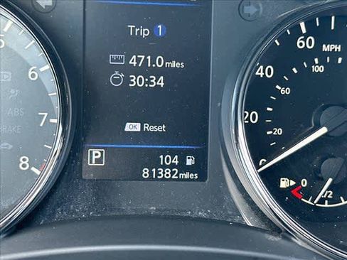 Used 2021 Nissan Rogue Sport SV FWD image 18