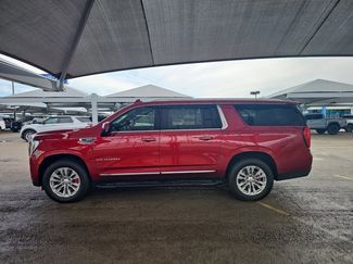 Used 2024 GMC Yukon XL SLT w/ SLT Luxury Package video 2