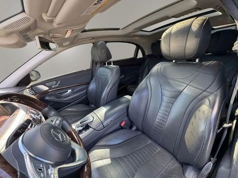 Used 2019 Mercedes-Benz S 560 Sedan image 12