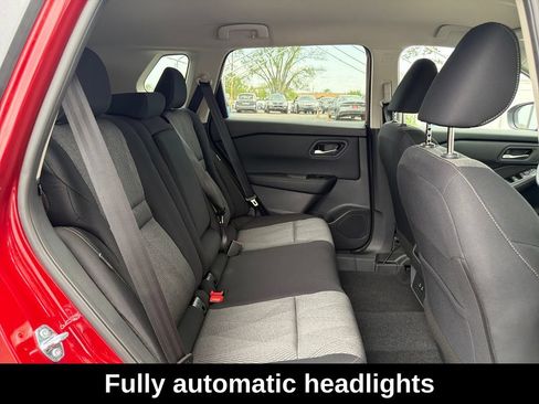 Used 2026 Nissan Rogue SV w/ Cold Weather Package AWD/4WD image 36