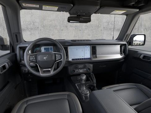 New 2025 Ford Bronco Outer Banks w/ Sasquatch Package AWD/4WD image 9