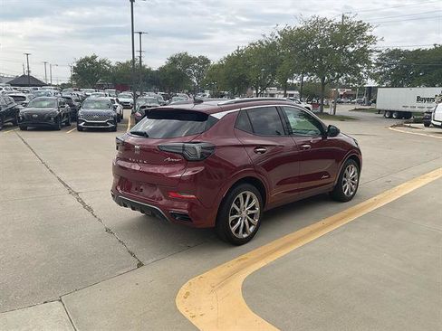 Used 2024 Buick Encore GX Avenir w/ Avenir Convenience Package FWD image 3