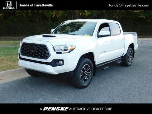 Used 2023 Toyota Tacoma TRD Sport AWD/4WD image 1