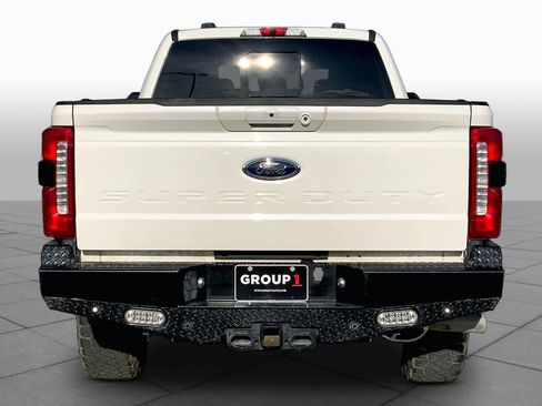 Used 2024 Ford F250 Lariat w/ Sport Appearance Package AWD/4WD image 5
