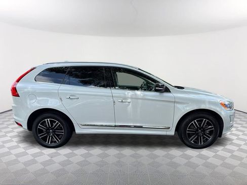 Used 2017 Volvo XC60 T5 Dynamic w/ Preferred Option Package FWD image 4