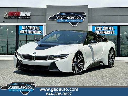 Used 2015 BMW i8 AWD/4WD image 1