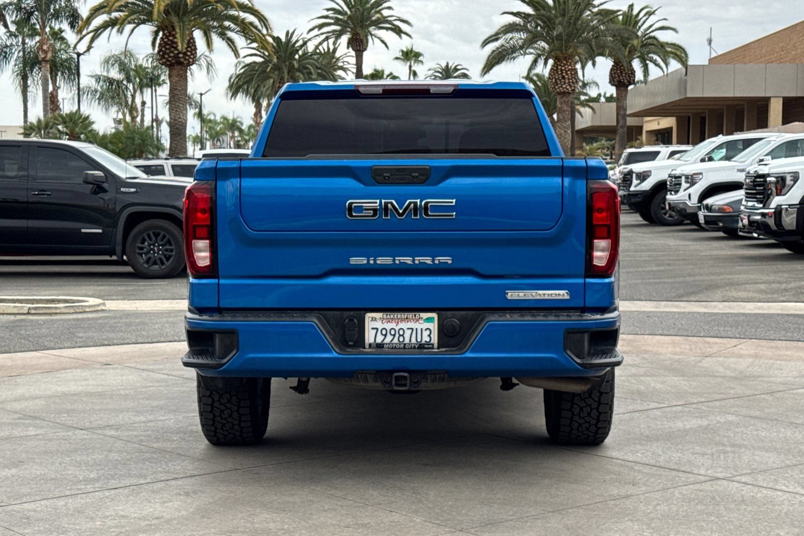 Used 2023 GMC Sierra 1500 Elevation AWD/4WD image 5