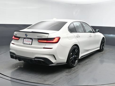 Used 2021 BMW 330i xDrive Sedan w/ M Sport Package AWD/4WD image 22