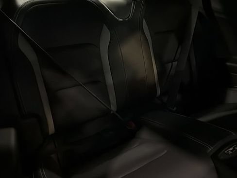 Used 2022 Chevrolet Camaro LT RWD image 13