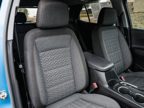 Used 2024 Chevrolet Equinox LT image 44