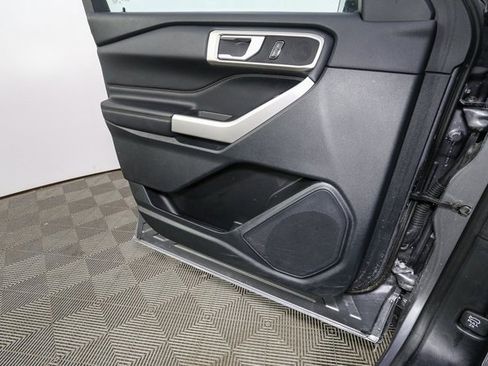 Used 2023 Ford Explorer XLT w/ Equipment Group 202A image 36