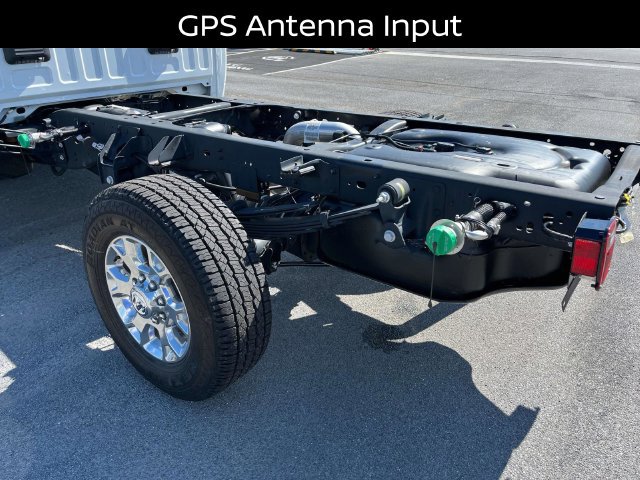 Used 2024 RAM 3500 Limited AWD/4WD image 7