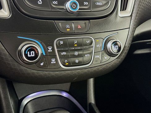 Used 2023 Chevrolet Malibu LT FWD image 16