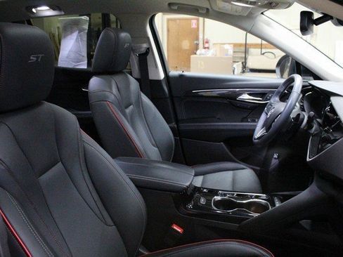 Certified 2023 Buick Envision Essence w/ Sport Touring Package image 12