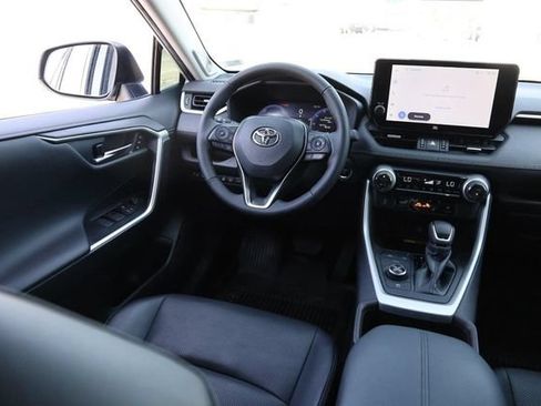 Used 2024 Toyota RAV4 Limited w/ Advanced Technology Package AWD/4WD image 23
