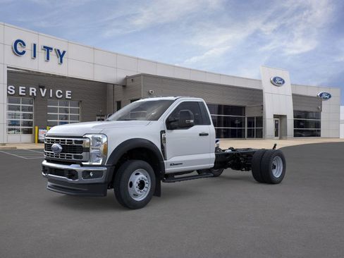 New 2026 Ford F550 XL image 3