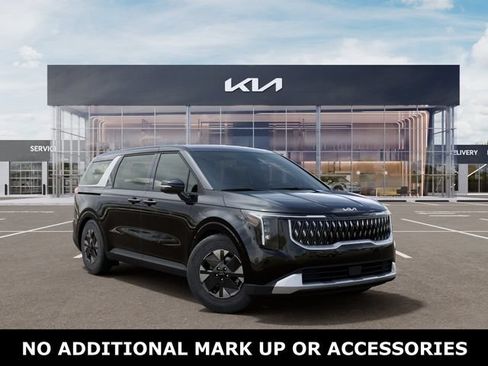 New 2026 Kia Carnival LXS FWD image 8