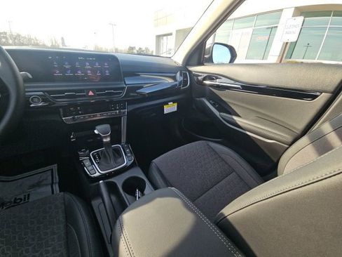 New 2026 Kia Seltos S AWD/4WD image 24