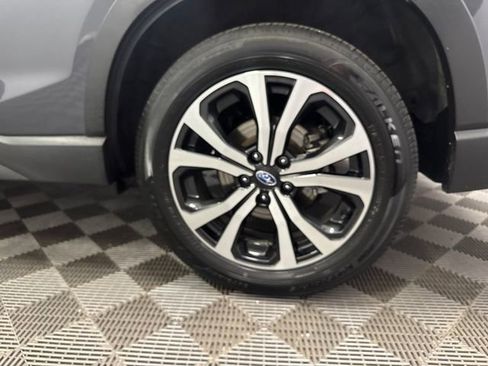 Used 2023 Subaru Forester Limited AWD/4WD image 31