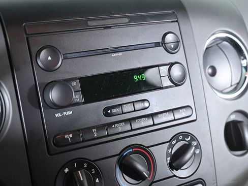 Used 2007 Ford F150 XLT image 15