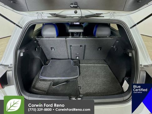 Used 2022 Volkswagen Golf R 2.0T image 30