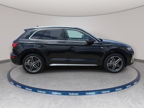 Used 2023 Audi Q5 e Premium w/ Convenience Package AWD/4WD image 5