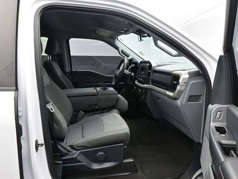 Used 2021 Ford F150 XLT image 15