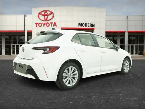 New 2026 Toyota Corolla SE image 19