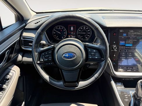 Used 2025 Subaru Outback Onyx Edition AWD/4WD image 12