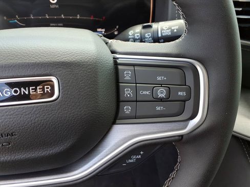 New 2026 Jeep Grand Wagoneer L Limited AWD/4WD image 26