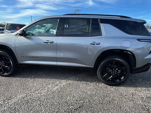 New 2026 Chevrolet Traverse RS image 8