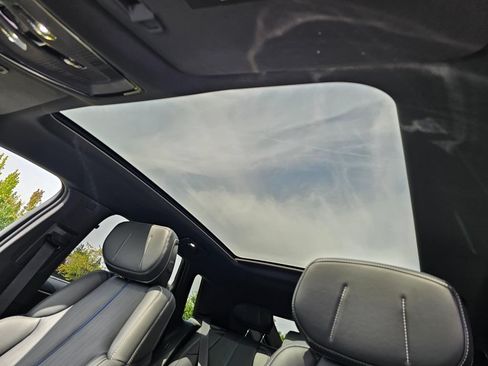 New 2026 Cadillac Lyriq Sport AWD/4WD image 21
