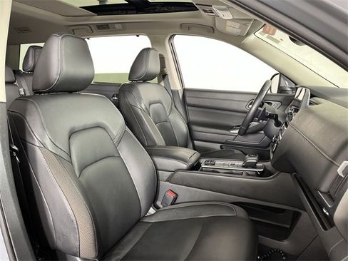 Certified 2022 Nissan Pathfinder SL image 25