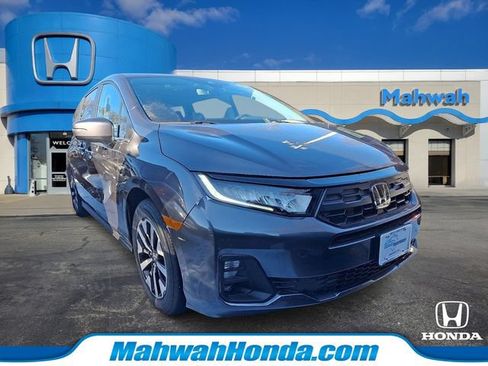 New 2026 Honda Odyssey EX-L image 2