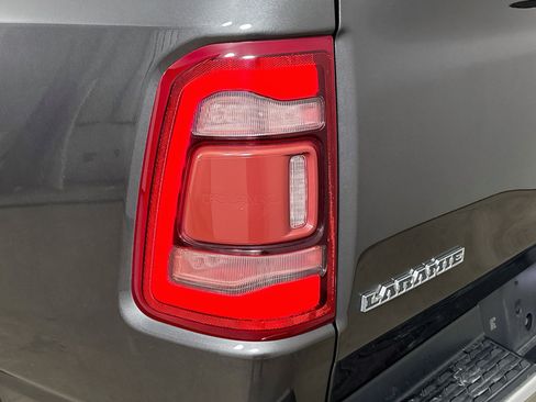 Used 2021 RAM 1500 Laramie AWD/4WD image 38