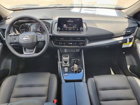 New 2026 Nissan Rogue SV image 8