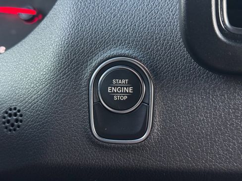 Used 2024 Mercedes-Benz Sprinter 2500 image 22