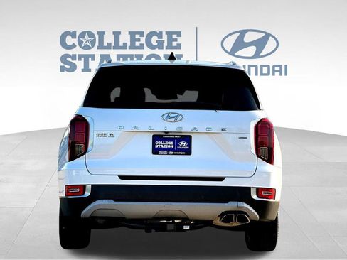 Used 2022 Hyundai Palisade SEL w/ Premium Package AWD/4WD image 10