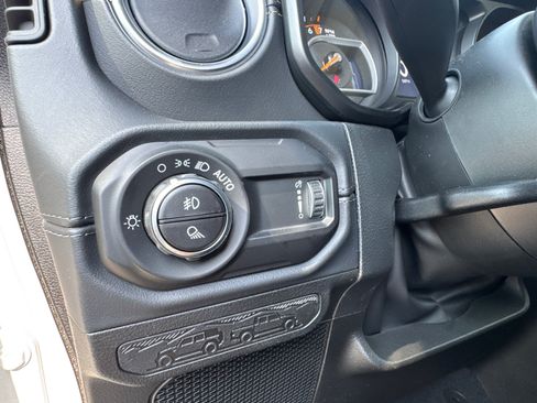 New 2026 Jeep Gladiator Sport AWD/4WD image 35