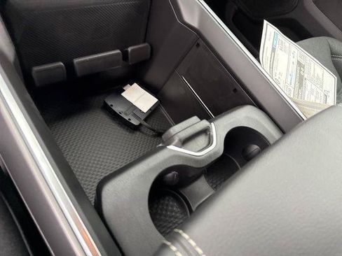 New 2026 RAM 1500 Express AWD/4WD image 24