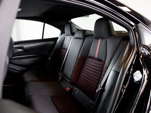 Certified 2025 Toyota Corolla SE w/ SE Premium Package image 12