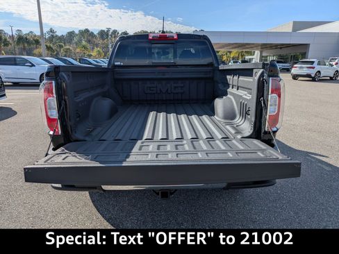 Used 2018 GMC Canyon SLE w/ SLE Convenience Package image 13