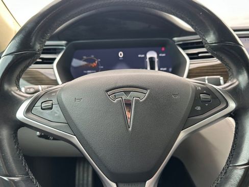 Used 2014 Tesla Model S 60 image 22