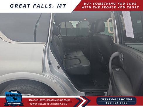 Used 2022 Nissan Armada SV image 16