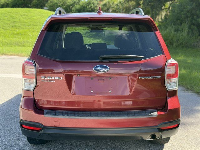 Used 2018 Subaru Forester 2.5i Premium w/ All-Weather Package AWD/4WD image 4