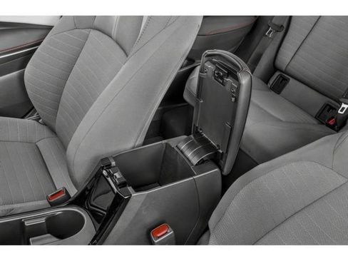 Certified 2026 Toyota Corolla SE w/ SE Premium Package FWD image 13