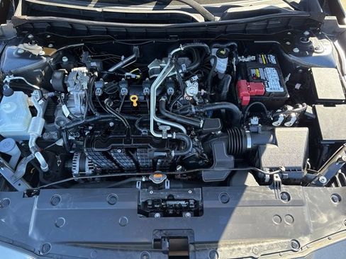 Used 2024 Nissan Altima 2.5 SV image 19