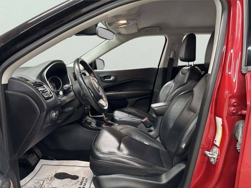 Used 2019 Jeep Compass Limited AWD/4WD image 13