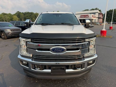 Used 2018 Ford F250 Lariat w/ Lariat Ultimate Package AWD/4WD image 8