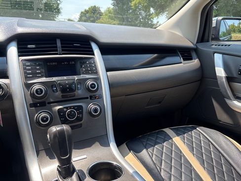 Used 2013 Ford Edge SE FWD image 15